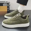 Winter-Männerschuhe, warme Plüsch-Schneestiefel, Plattform, rutschfest, zum Gehen, hohes Oberteil, Komfort, Outdoor, Größe 48, modische, lässige Skateboard-Schuhe