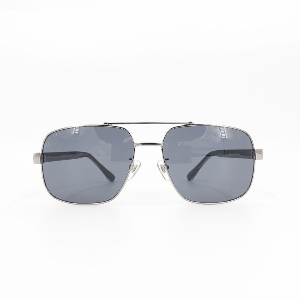 Gucci Accessories | Gucci Gg0529 Squared Aviator Sunglasses Silver Gray Os | Color: Gray/Silver | Size: 60/17/145