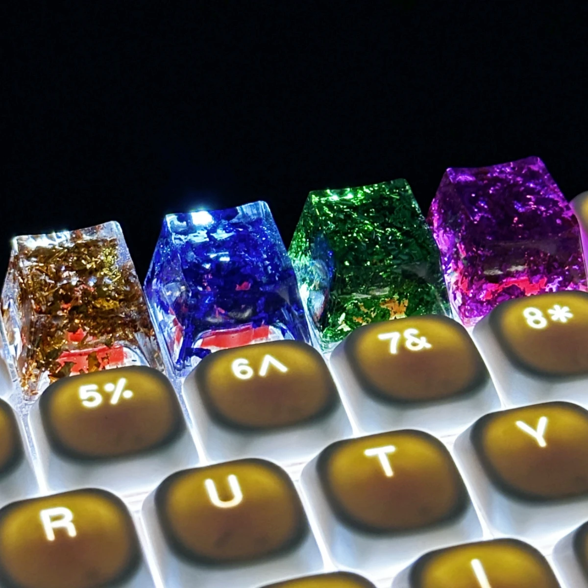 4PCS handgemachte Harz Tastenkappe benutzerdefinierte transparente goldene blaue Folie OEM Profil R4 für Gaming Tastatur MX Achse Persönlichkeit Tastenkappen Image