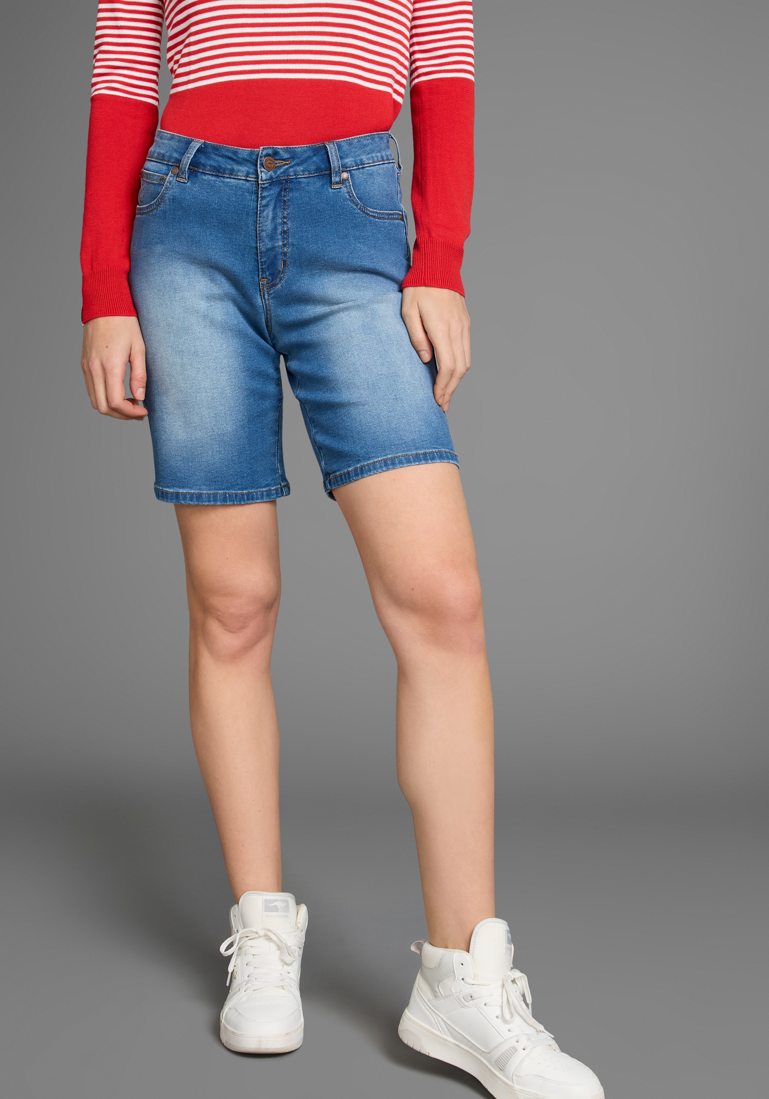 Jeansbermudas KANGAROOS, Damen, Gr. 42, N-Gr, blau (blau used), Denim/Jeans, Obermaterial: 80% Baumwolle, 18% Polyester, 2% Elasthan, kurz, Jeans, High Waist