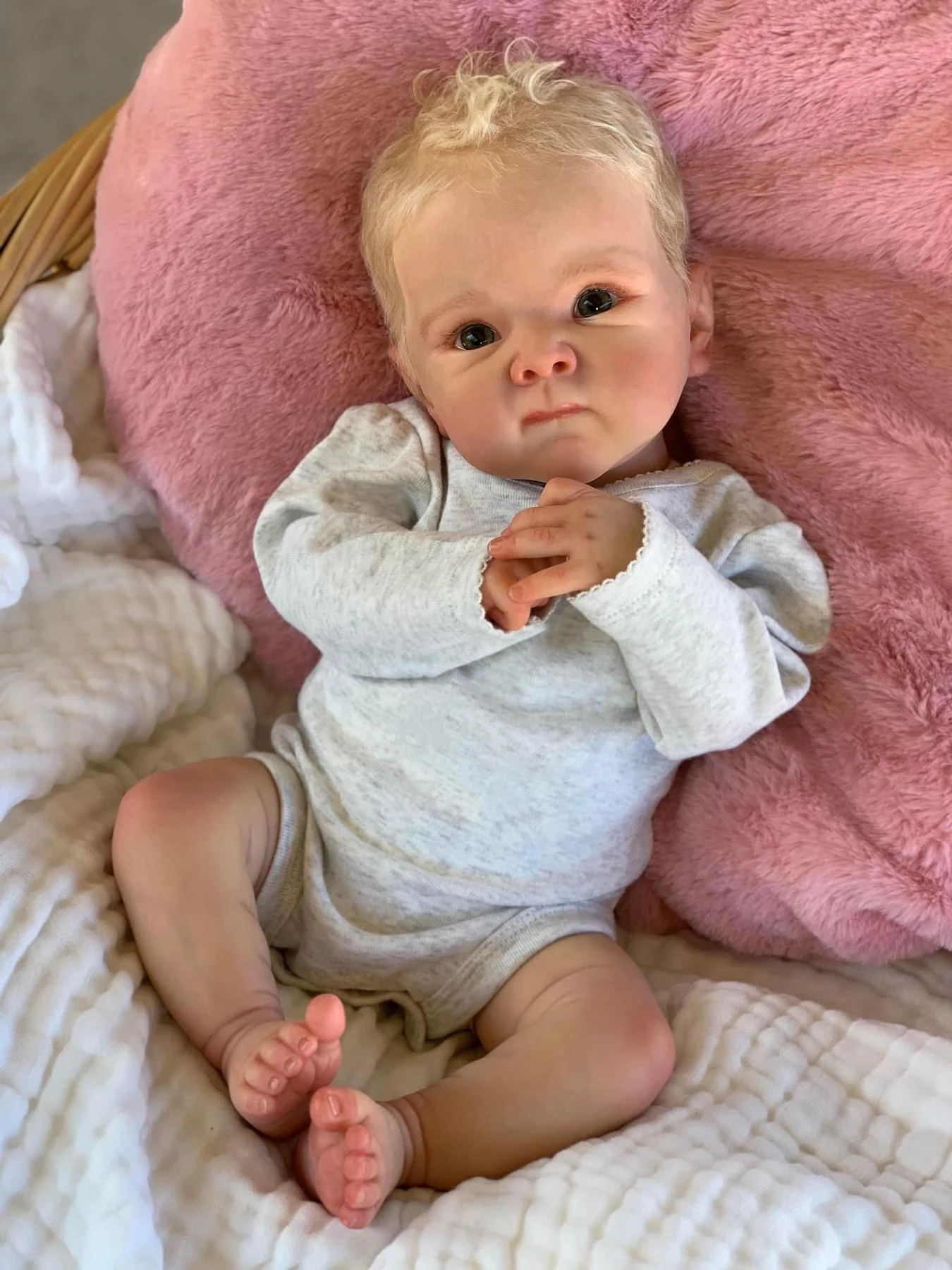 NPK 18 Zoll Bettie Reborn Baby Doll – Neugeborener, lebensechter, weicher, kuscheliger Junge mit 3D-Haut, Handwurzelhaar, mehrere Schichten Malerei