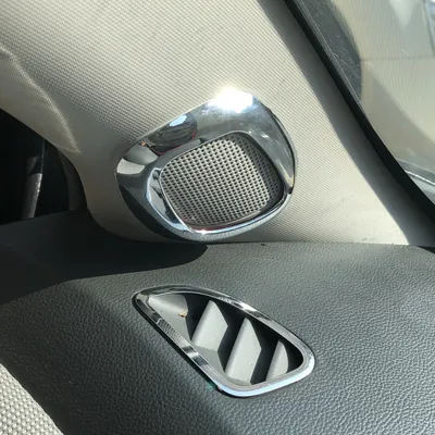 Car Speaker Ring Sound Reproducing Adornment Outlet Decoration Sticker For Chevrolet Holden Chevy