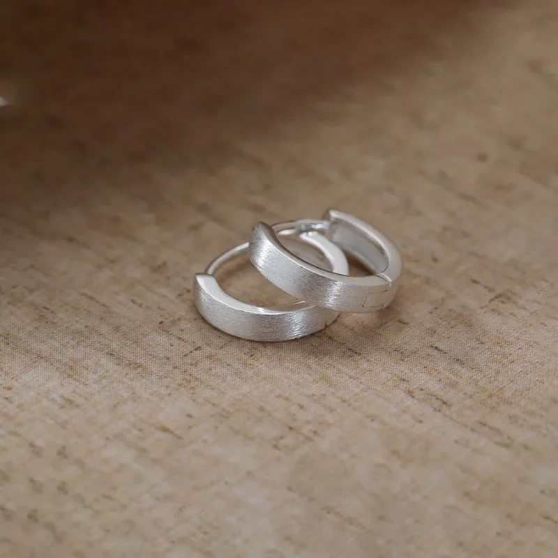 925 Sterling Silber geometrische Creolen für Frauen einfaches Temperament exquisite heiße Semale sexy Schmuck Geschenk Image