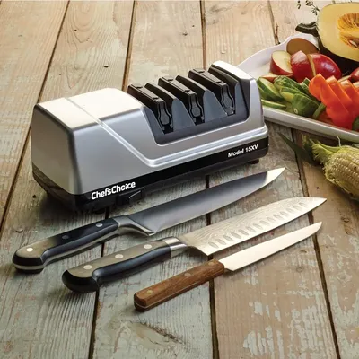 15 Trizor XV EdgeSelect Professional Electric Knife Sharpener for Straight and Serrated Knives