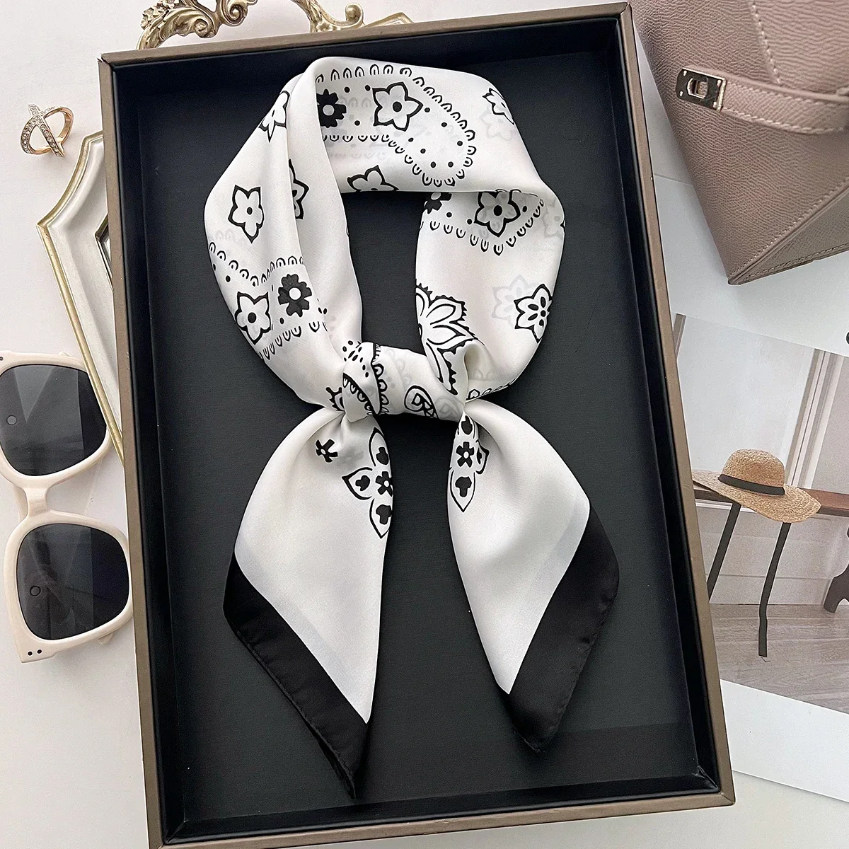 70 cm quadratischer Schal für Damen, Satin, quadratischer Aufdruck, Wickeltuch, Foulard, Taschentuch, Halshaar, schmale Krawatte, Schals, Tücher Image