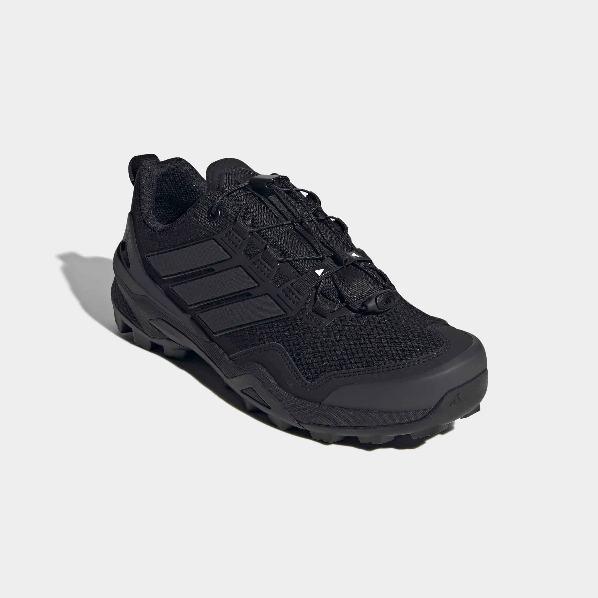 Wanderschuh ADIDAS TERREX "TERREX SKYCHASER GORE-TEX", Damen, Gr. 42,5, schwarz (cschwarz, cschwarz, carbon), Synthetik, Textil, Schuhe Wanderschuh, wasserdicht