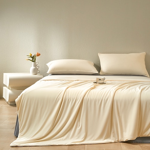 Kühlende organische Seide Sommerdecke maschinenwaschbar ultraweich atmungsaktiv leicht Bettdecke ideal für heiße Schläfer Sommernutzung Image