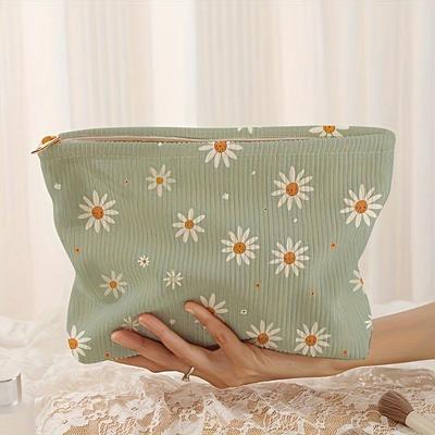 TEMU Floral Daisy Print Polyester Cosmetic Bag With Zipper, Portable Patterned Velvet Toiletry Pouch, Lined Cosmetic Case With Random Printing - Unscented Image