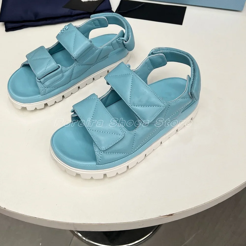 Prägnante Sommers andalen solide dicke Schuhe Knöchel schnalle Riemen blau weiß Schuhe Open Toe 2024 Mode Damen Kleid übliche Schuhe