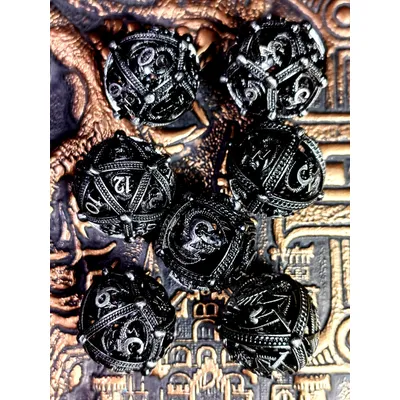 DnD Metallwürfelset – Silberwürfel aus Zinklegierung mit Drachenmuster, perfekt für RPG und Tischplatte Image