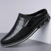38-50 Große Größe Heelless Leichte Bequeme Lederschuhe für Männer Frühling Sommer Mode Lässig Faule Halbe Hausschuhe Schuhe Mann