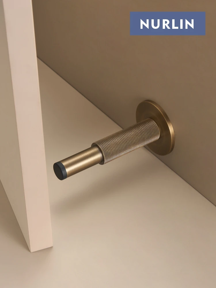 Nurlin Messing gerändelter Türstopper für Badezimmertür, Raumstopper, robuste Boden-Wandhalterung, Stoßstange, Türhalter, Fang antikes Messing