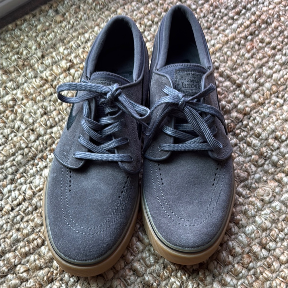 Nike Shoes | ** New ** Men’s Sneakers | Color: Gray | Size: 11