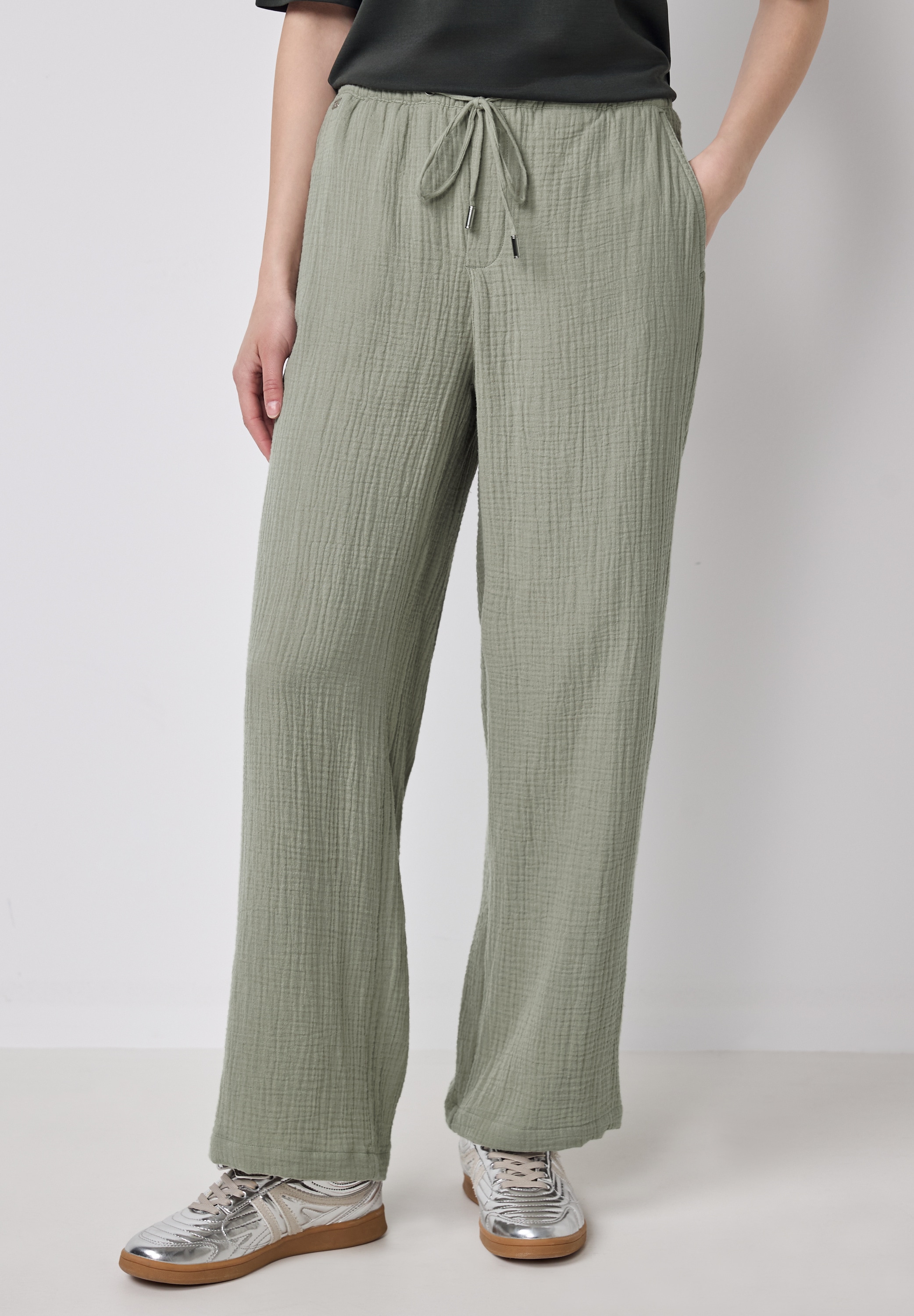 Stoffhose STREET ONE STUDIO, Damen, Gr. 38, Länge 30, grün (pale mud grün), Web, 100% Baumwolle, unifarben, loose fit lang, Hosen Stoffhose, im Loose Fit