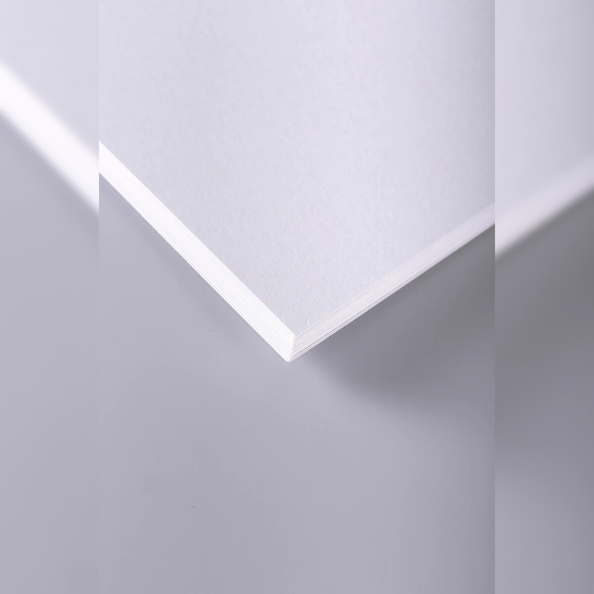 Clairefontaine Zeichen- und Skizzenpapier A3, 200g, Ries 250 Bogen, weiß - 1706C Image