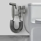 Spruzzatore per rubinetto per bidet per WC portatile Set per spruzzatura per bidet da bagno in acciaio inossidabile Spruzzatore a mano Soffione doccia autopulente senza punzonatura