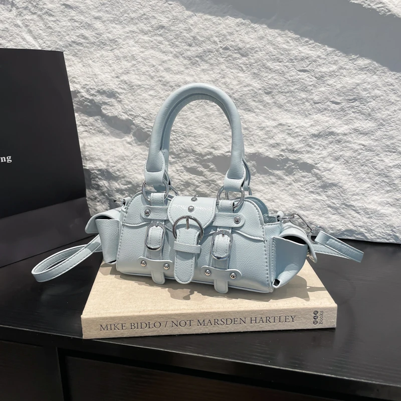 2025 nouveaux sacs à bandoulière carrés en polyuréthane solide popularité chaude à la mode Design élégant sacs à main de Style Y2K pour les femmes à la mode