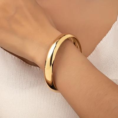 TEMU Elegant Minimalist Golden-tone Alloy Bangle For Women - Vintage Style, Casual Attire Image