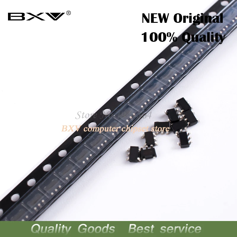 10pcs mic5205 sot mic5205-3,3 ym5 SOT23-5 original ic Image