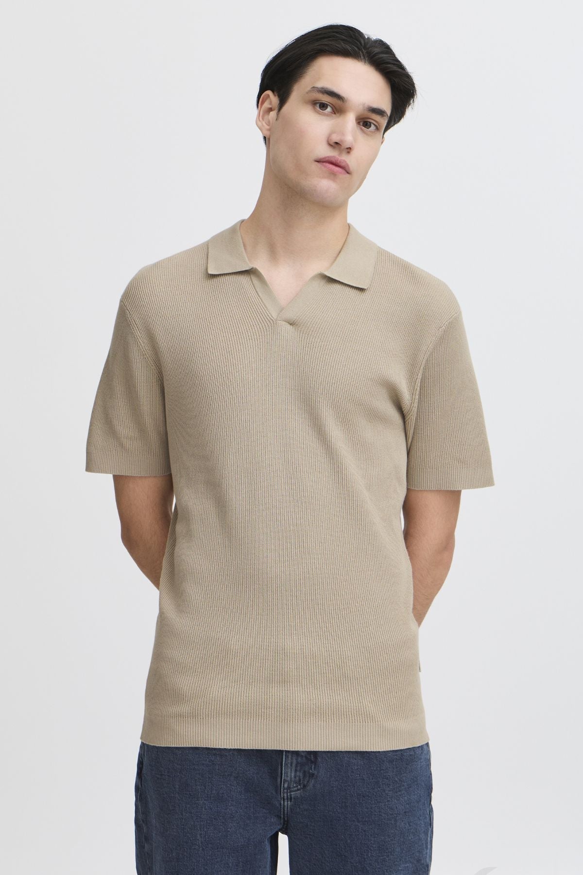 George Strickpolo – Beige Image