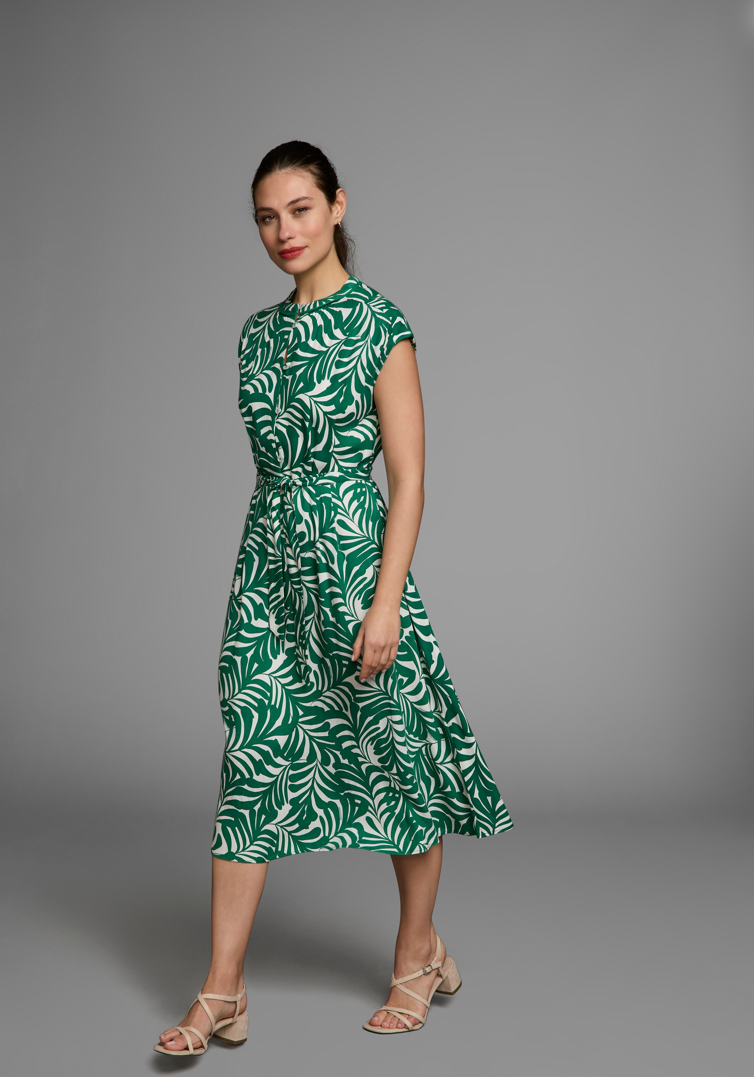 Midikleid HECHTER PARIS, Damen, Gr. 38, N-Gr, grün (grün, floral, gemustert), Obermaterial: 100% Viskose, gemustert, figurumspielend wadenlang, Rundhals, angeschnitten, Kleider Midikleid, mit Knopfleiste und Bindetaille