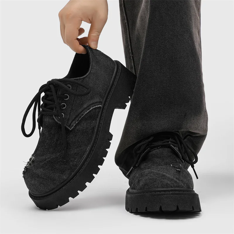 Herren-Derby-Schuhe aus Distressed-Denim, klobige Grunge-Plateaustiefel, Avantgarde, sperrige Zehen-Nischen-Streetwear-Schuhe für trendige Jugendliche