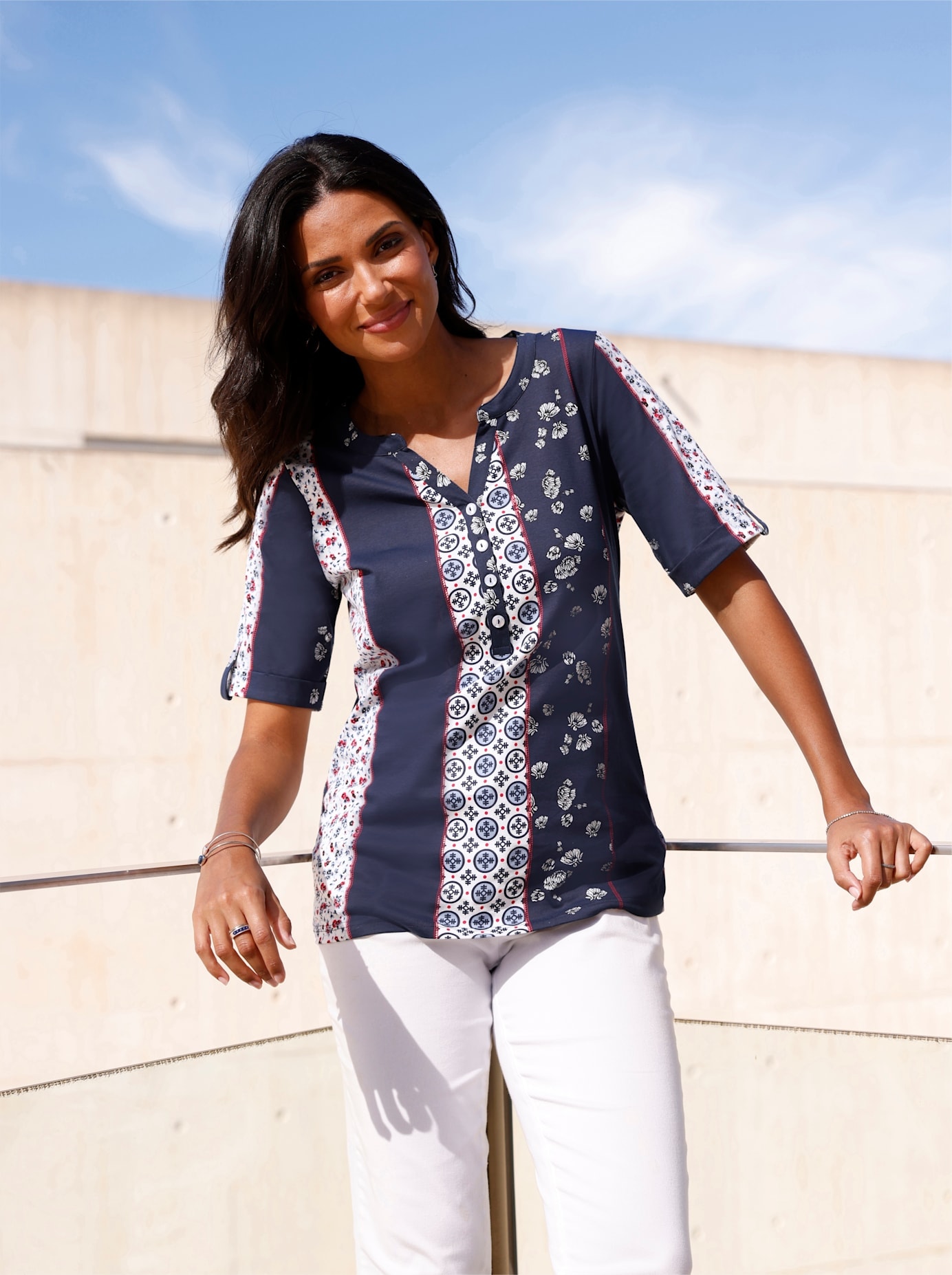 Kurzarmshirt CLASSIC BASICS "Kurzarm-Shirt", Damen, Gr. 46, bunt (marine, erdbeere, bedruckt), 100% Baumwolle, geblümt, gemustert, mehrfarbig, Rundhals, Shirts