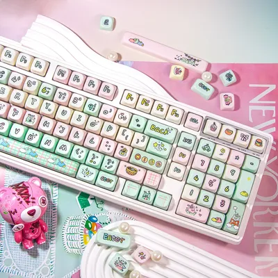 135 Key MOA Profile PBT Keycaps Strawberry Milk Green Pig English Keycaps Dye Sublimation for Mx