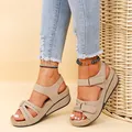 Femmes sandales fond souple talons compensés sandales chaussures d'été femmes plate-forme Sandalias Mujer chaussures à semelles compensées élégantes pour femmes Tacon