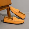 Luxuriöse gelbe Leder-Freizeitschuhe für Herren, bequeme Slip-On-Flache Schuhe für Herren, Mokassins, große Größe 38–49, Herren-Designer-Schuhe