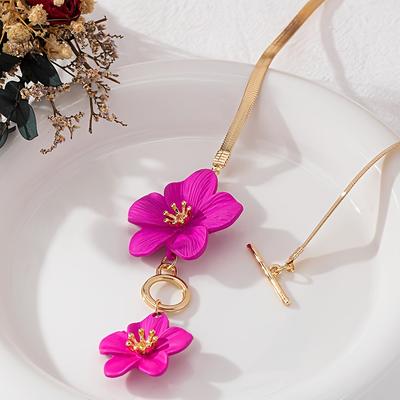 TEMU Women's Golden-tone Floral Pendant Necklace - Elegant Minimalist Chain Jewelry For & Parties, Versatile Accessory, Party Accessory, Sophisticated Style, Luxurious Finish Image