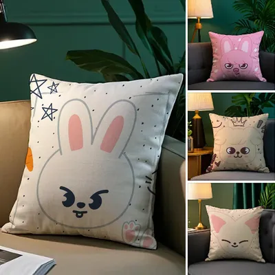 Beliebter Kpop Cartoon Niedlicher Kissenbezug Plüschstoff Weicher doppelseitiger Druck Image