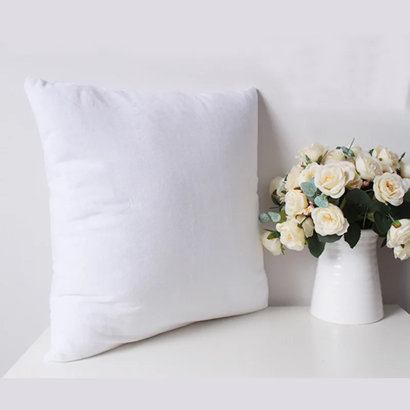 Hochwertiges, quadratisches, dekoratives Kissenkernset aus weichem Samtstoff, geeignet für Bett, Sofa und Couch zu Hause Image
