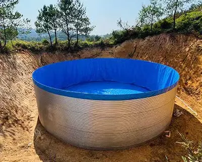 Landwirtschaftliches Reservoir, verdicktes verzinktes Blech, Leinwand, Fischteich, Obstgarten, Reservoir, Wasserspeichertank, Wald, Feuer, Pool Image