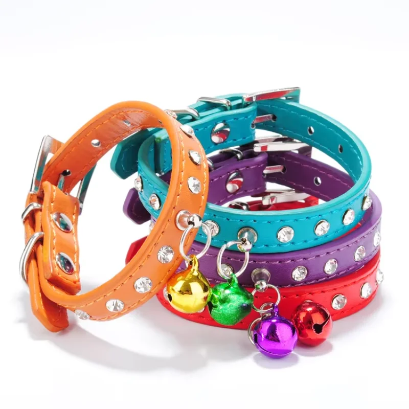 Einzelner Abflussbohrer, hängende Glocke, PU-Haustierhalsband mit Bohrer, Katzenhalsband, Glockenhalsband für kleine Hunde Image