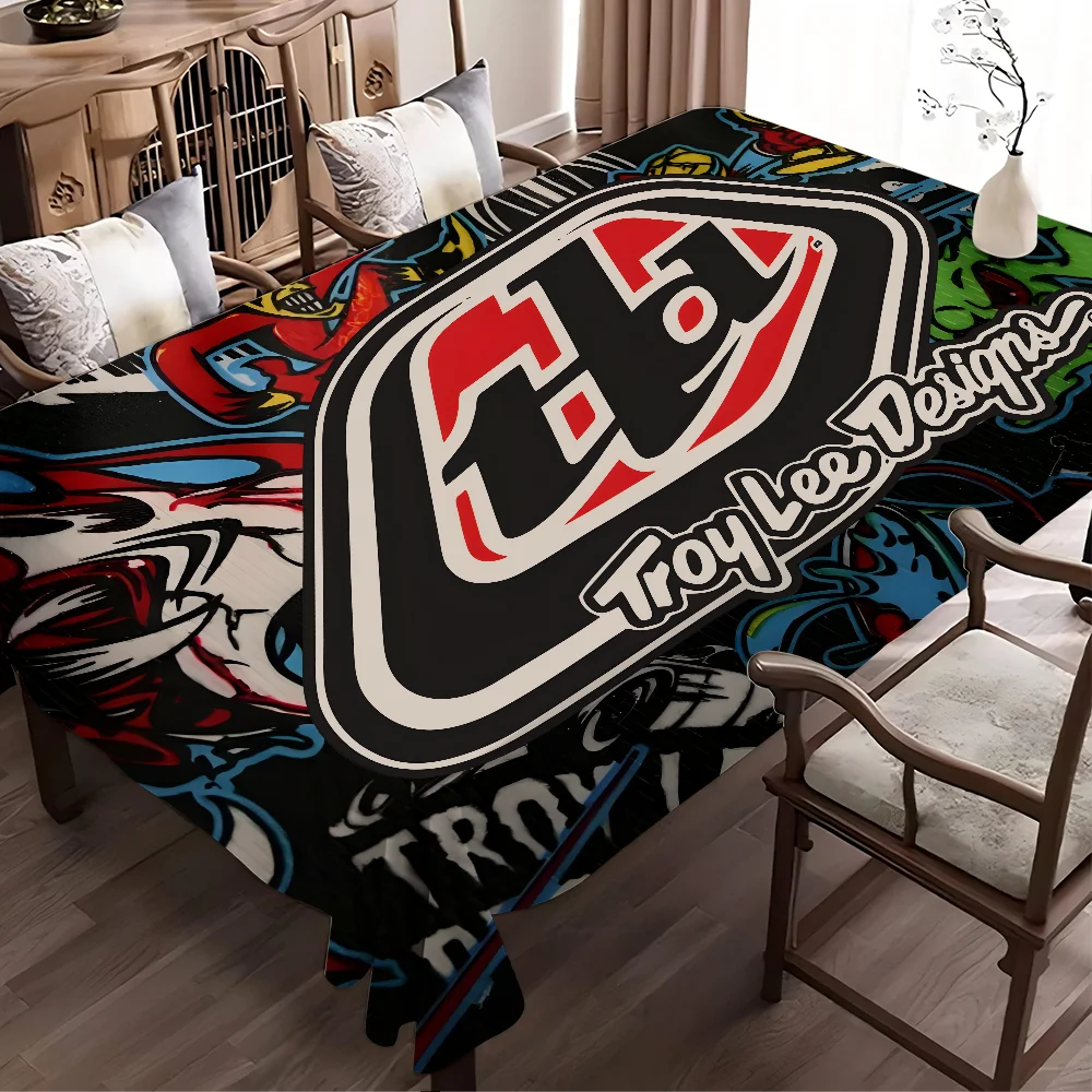 Troy Lee Designs Tischdecke, Tee- und Couchtischdecke, wasserdichtes Tuch, Wand-Herd-Rack, rechteckig, für Hochzeit, Bankett, Heimdekoration Image