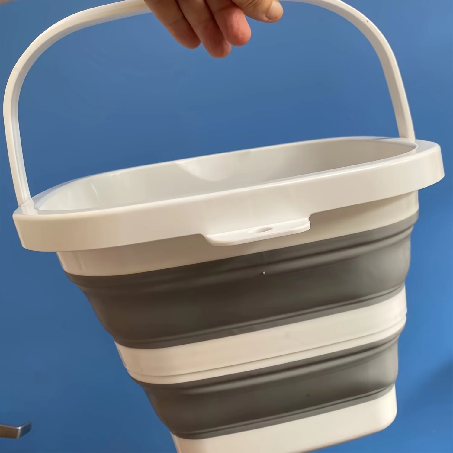 Malzubehör; Pinsel und Stiftreinigung; Eimer, Falteimer, Reinigungsbürste und Stift mit Griff; Falteimer Image