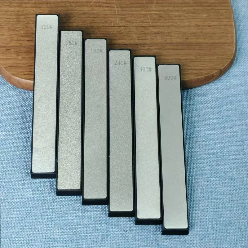 Anspitzer, professionelle Schleifsteinbasis, geeignet zum Schleifen verschiedener Werkzeuge, Schleifstein, Messerschärfer, professionelles Werkzeugset Image