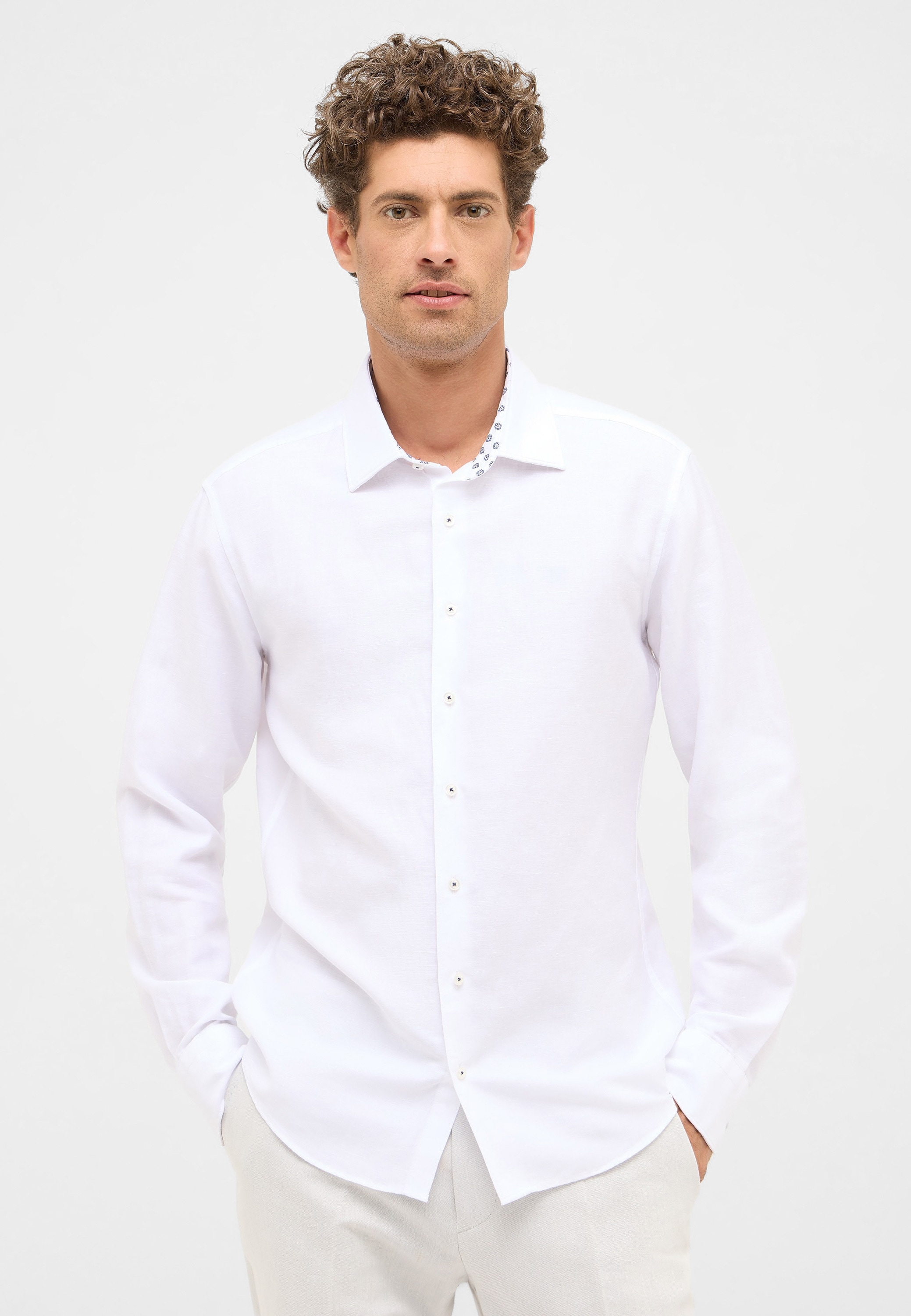 Langarmhemd ETERNA "SLIM FIT", Herren, Gr. 42, primary_ausgabeGroessentyp, weiß, Twill, 59% Baumwolle, 41% Leinen, schmal, Manschette, Hemden, EASY IRON (bügelleicht) Image