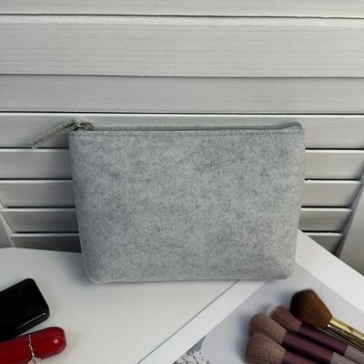 TEMU 1pc Unisex Adult Large Capacity Felt Makeup Bag - Zippered Cosmetic Pouch, Simple Clutch Coin Purse, Portable Travel Skincare Organizer, Woven Material, Fragrance-free Image