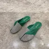 Außerhalb Damen-Hausschuhe und Damen-Sandalen, schwarze wasserdichte Rutschen, elegante, modische, rutschfeste Schuhe, neuer Stil, einzigartiger PVC-Schuh