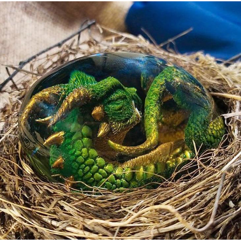 Lava Dragon Egg, Dream Crystal Transparent Dragon Egg, Dragon Egg Crystal, Dragon Statue Decor, Crystal Transparent Lava Dragon Egg Resin Handmade Sculpture Ornaments Souvenir