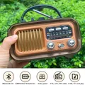 Radio di emergenza portatile vintage Pannello solare Radio FM AM SW Ricevitore Ricaricabile TWS Altoparlante stereo Bluetooth Supporto TF USB