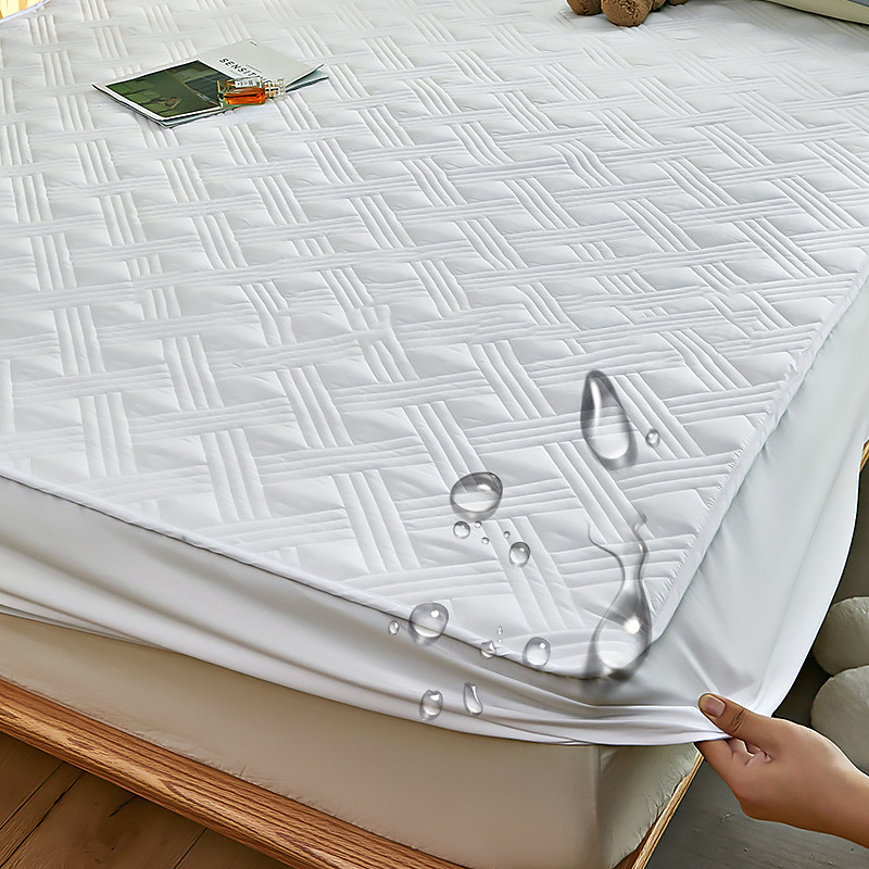 Queen Full King Protective Bed Cover Waterproof Mattress Protector Quilted Fitted Mattress Pad Bed Protector Mattress Cover with Elastic Band Thickened Urine-Proof