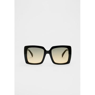 Stradivarius Square sunglasses with gradient lenses Black OS