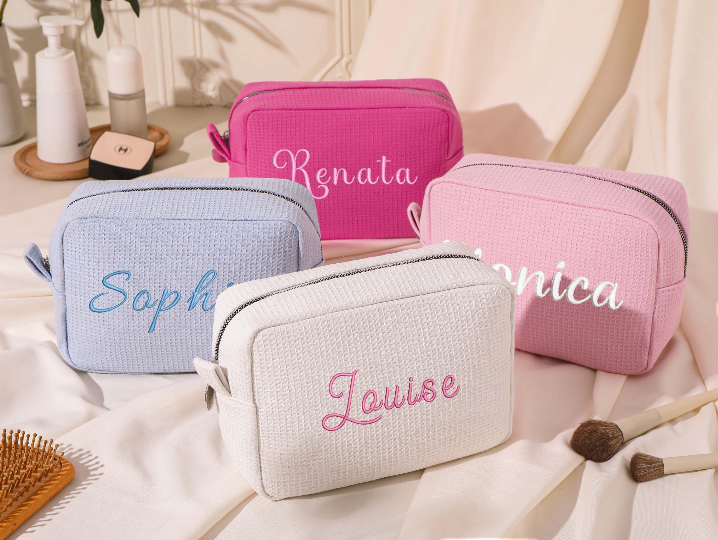 Borsa per il trucco a nido d'ape con nome ricamato, borsa per il trucco di bellezza, borsa per il trucco con monogramma, borsa per il trucco per damig