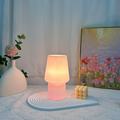 Lampe de table à LED moderne, lampe de chevet blanc chaud, applicable au salon, à la chambre à coucher, au bureau, à la table de chevet et à la bibliothèque