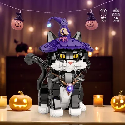 1128PCS Magic Tuxedo Niedliche Katzenbausteine-Sets mit Zaubererhut und leuchtender Laterne, Sammlermodellbausätze, Geschenk für Erwachsene und Kinder Image