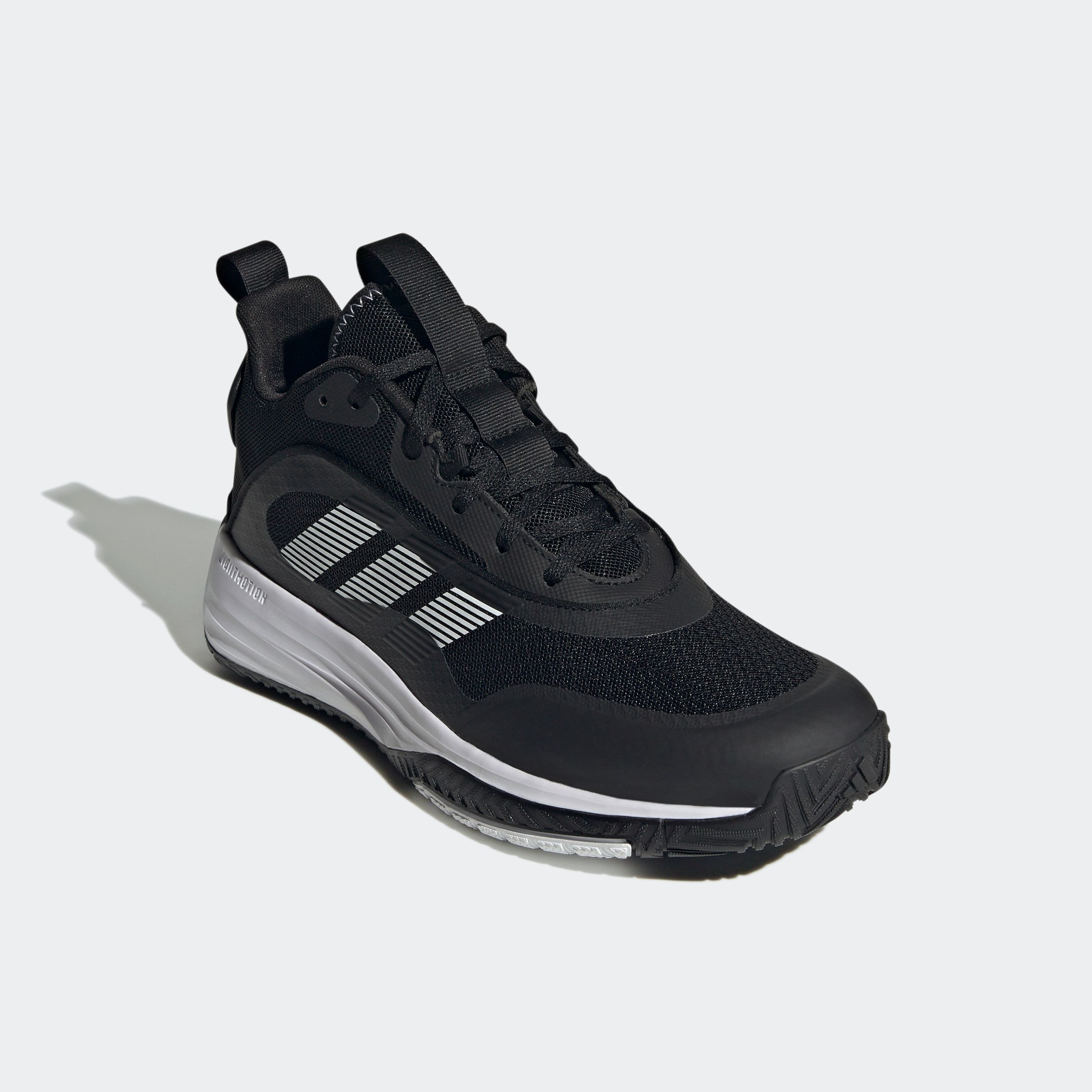 Basketballschuh ADIDAS SPORTSWEAR "OWN THE GAME 3", Herren, Gr. 45, schwarz-weiß (cschwarz, ftwwht, ftwwht), Synthetik, Textil, Schuhe
