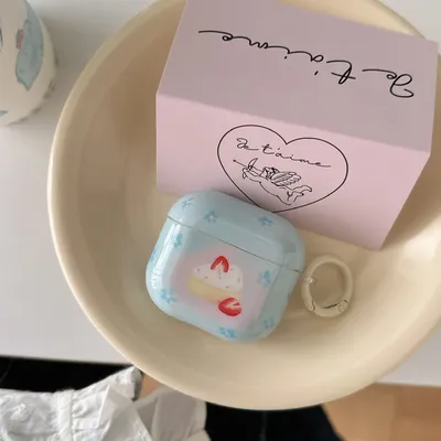 Blaues Erdbeerdessert – Schutzhülle zum Thema AirPods Pro 2, AirPods 4 und der dritte Generation Apple Blueto Image